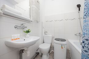 Gagarina Studio With Balcony by Renters