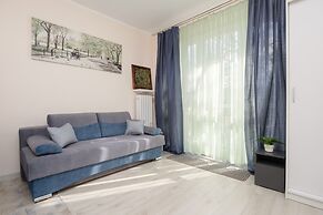 Gagarina Studio With Balcony by Renters