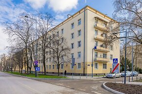 Gagarina Studio With Balcony by Renters