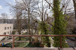 Gagarina Studio With Balcony by Renters