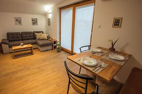Vineyard Cottage Mayolka