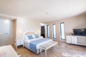 Maja Luxury Resort Hotel