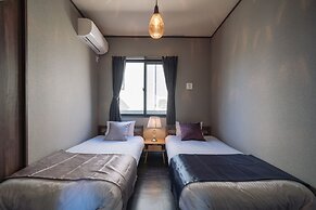 Private House u-zi house