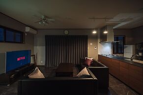 Private House u-zi house