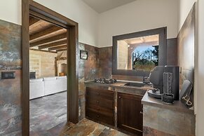 3775 Villetta Mora by Barbarhouse