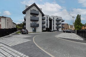 Apartment With Balcony by Renters