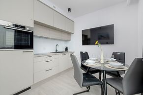 Apartment With Balcony by Renters