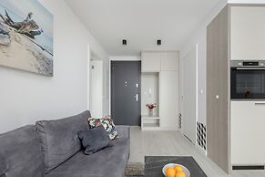 Apartment With Balcony by Renters