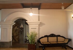 Galle Large Serviced Villa Near Beaches & Fort