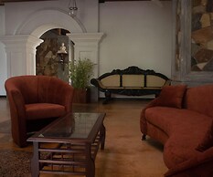 Galle Large Serviced Villa Near Beaches & Fort