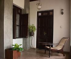 Galle Large Serviced Villa Near Beaches & Fort