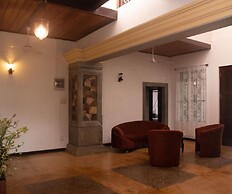 Galle Large Serviced Villa Near Beaches & Fort