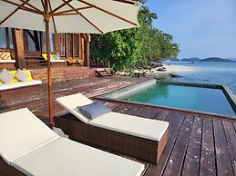 Full Moon Island Resort