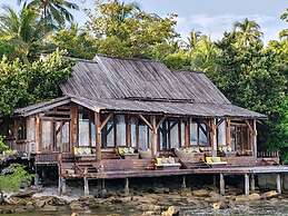 Full Moon Island Resort