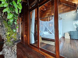 Full Moon Island Resort