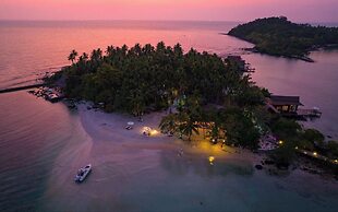 Full Moon Island Resort