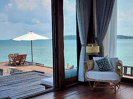 Full Moon Island Resort