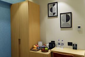 Aralia - A Business Hotel MIDC