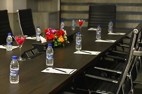 Aralia - A Business Hotel MIDC