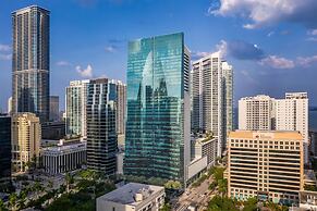 Miami Luxury Executive Apartment