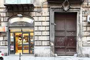 Terrace In The Historic Center In Palermo Pino