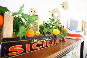 Terrace In The Historic Center In Palermo Pino