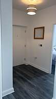 Beautiful 1-bed Apartment in Tipton
