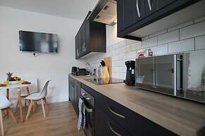 Dundee - 1 Bed - Sleeps 4 - Pet Friendly