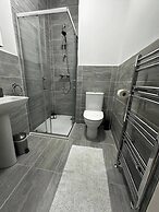 Dundee - 1 Bed - Sleeps 4 - Pet Friendly