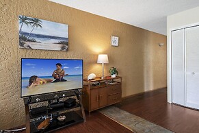 Alii Villas 218 1 Bedroom Condo by RedAwning