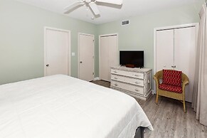 Sandpiper Cove 1151 2 Bedroom Condo by RedAwning