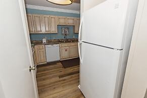 Beach House 505b 1 Bedroom Condo by RedAwning