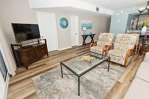 Beach House 505b 1 Bedroom Condo by RedAwning