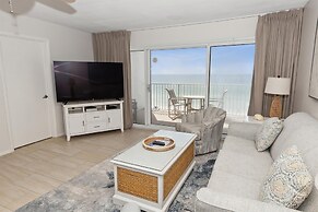 Beach House 402d 2 Bedroom Condo by RedAwning