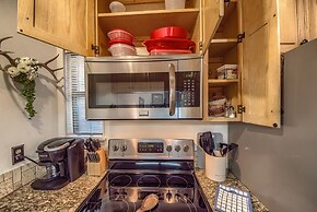 Cw B201 Camp Warnecke Estates B201 3 Bedroom Condo by RedAwning