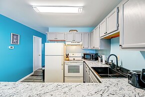 Ocean City Condo - 2 Blocks to Beach & Boardwalk!