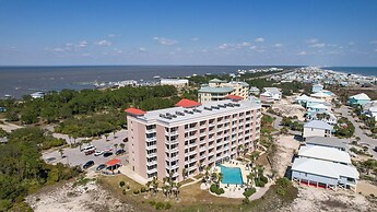 Gulf Shores Condo w/ Balcony: 2 Mi to Fort Morgan!