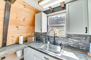 A-frame Catskills Cabin w/ Scenic Views + Hot Tub!