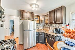 'the Maple Tree' Home: 14 Mi to Downtown Cleveland