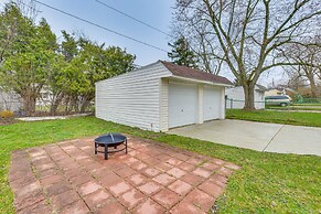 'the Maple Tree' Home: 14 Mi to Downtown Cleveland