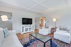 Gloucester Home w/ Large Yard: 1 Mi to Beach!