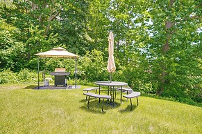 Gloucester Home w/ Large Yard: 1 Mi to Beach!