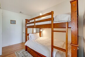 Gloucester Home w/ Large Yard: 1 Mi to Beach!