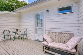 Gloucester Home w/ Large Yard: 1 Mi to Beach!