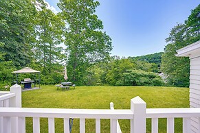 Gloucester Home w/ Large Yard: 1 Mi to Beach!