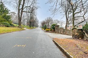 7 Mi to Newark: Montclair Vacation Rental