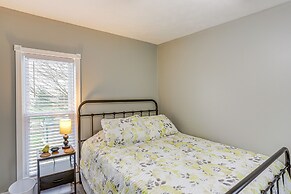 Peaceful Shiloh Home w/ Deck & Fishing Pond Access