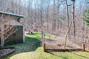 Pet-friendly Roanoke Home w/ Fire Pit + Grill!