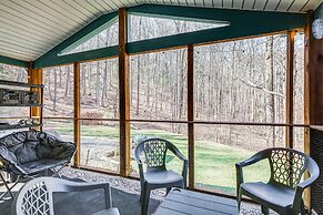Pet-friendly Roanoke Home w/ Fire Pit + Grill!