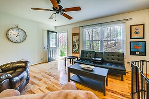 Pet-friendly Roanoke Home w/ Fire Pit + Grill!